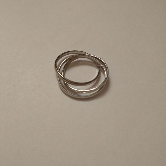 π3/$12 3 Band Silver Ring! - Picture 5 of 8